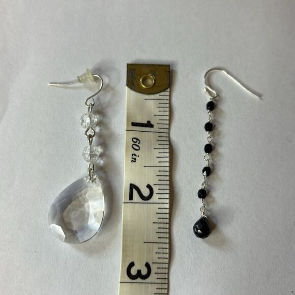 Bundle of two long beaded fashion dangle earrings clear and black beads - Picture 4 of 4